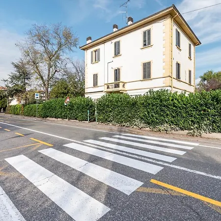 C/ Parcheggio Vicino Alla Reggia Apartment